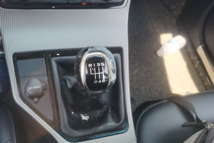 GEELY Emgrand GS 2018 car image #18