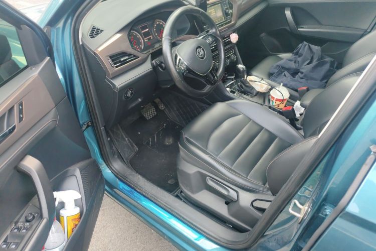 Volkswagen Tharu 2019 car image #18