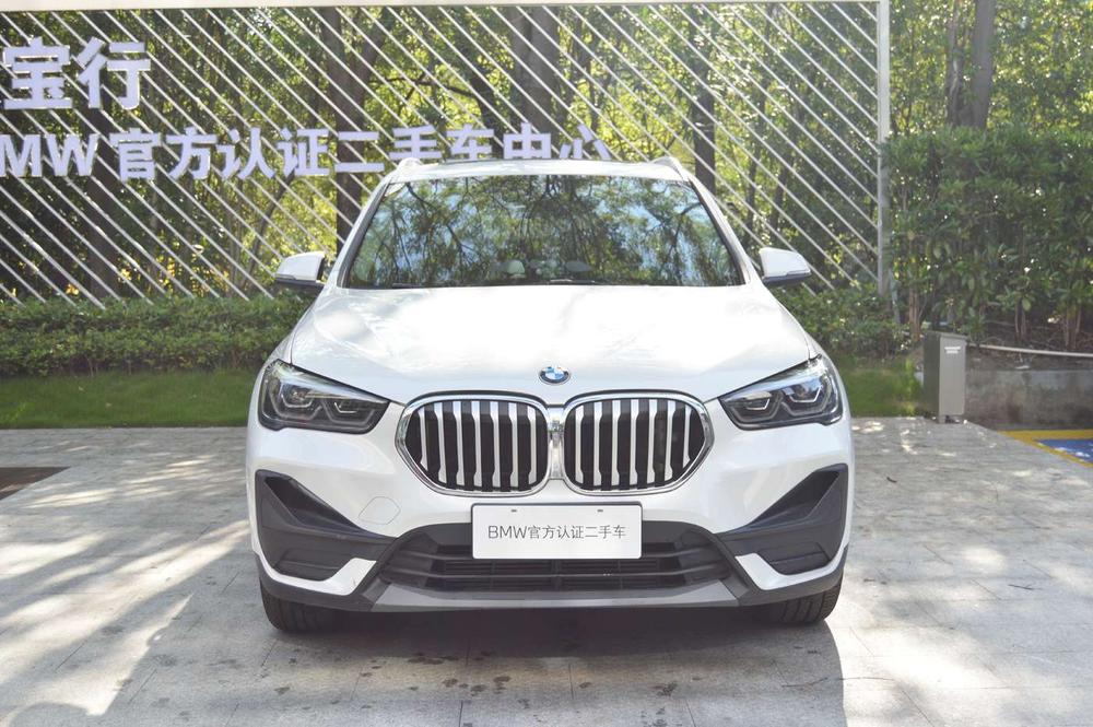BMW X1 2019 #2 BMW X1 2019 car image #2