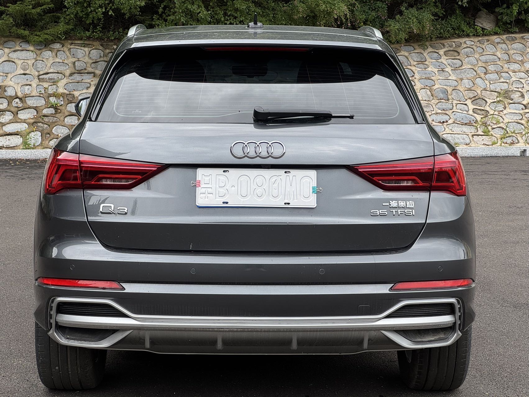 Audi Q3 2022 car image #5