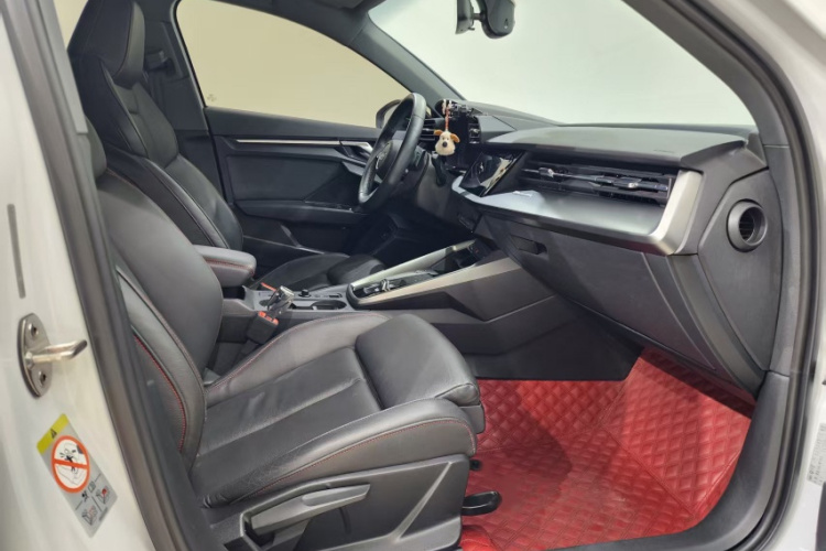 Audi A3 2021 #9 Audi A3 2021 صورة سيارة #9