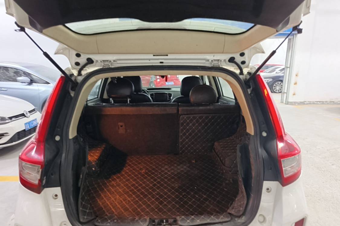 GEELY Vision X6 2017 #9 GEELY Vision X6 2017 imagen de coche #9