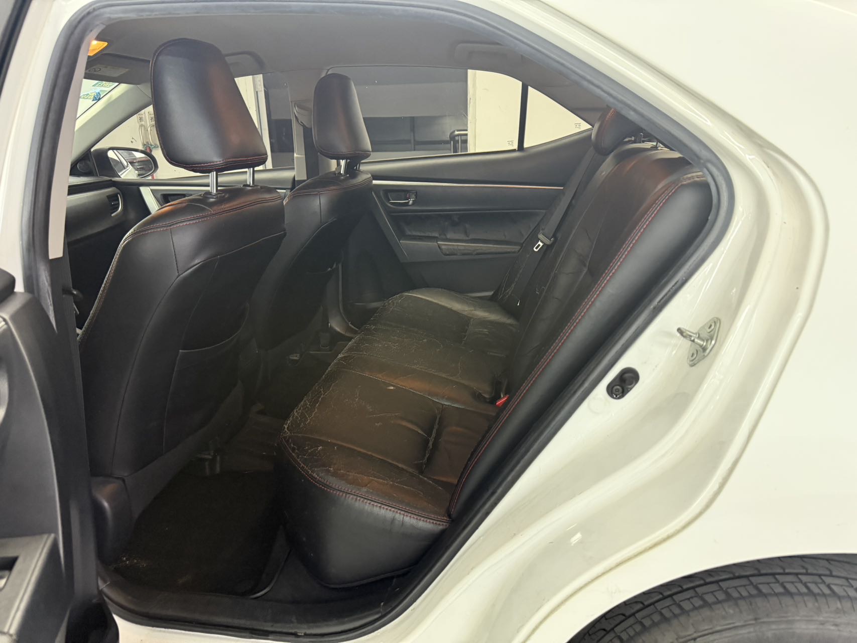 Toyota Corolla 2015 immagine di auto #6