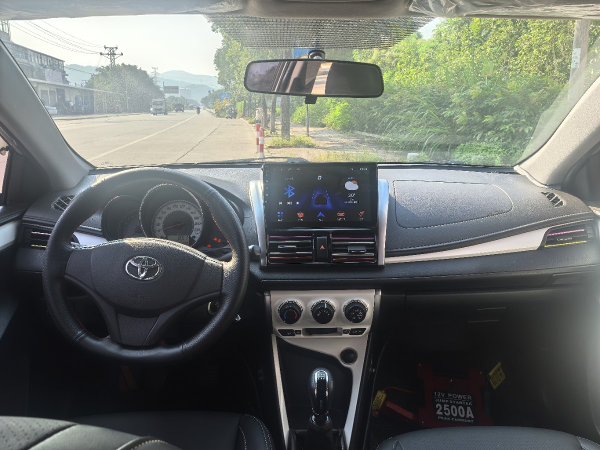 Toyota Vios 2015 #6 Toyota Vios 2015 car image #6
