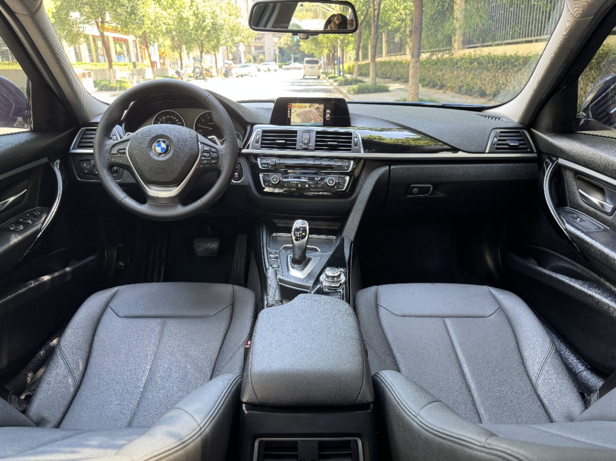 BMW 3 Series 2017 #7 BMW 3 Series 2017 car image #7