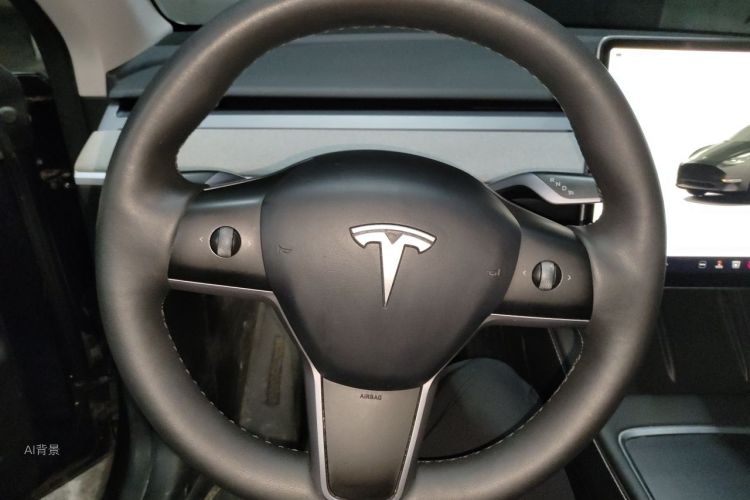 Tesla Model Y 2024 #13 Tesla Model Y 2024 car image #13