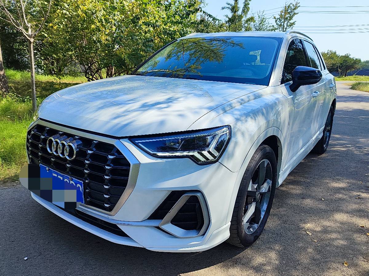 Audi Q3 2020 Audi Q3 2020 car image