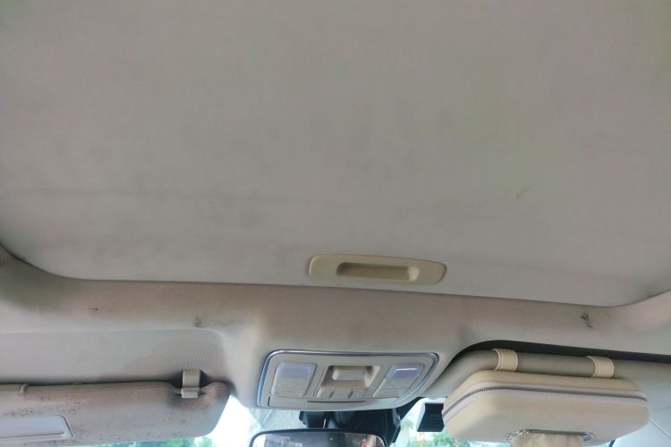 GEELY Vision X6 2018 immagine di auto #20