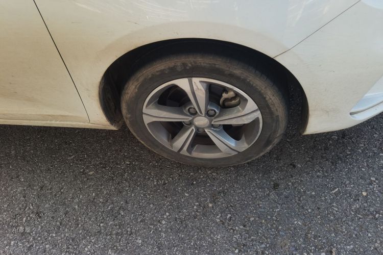 GEELY Emgrand GL 2019 صورة سيارة #9