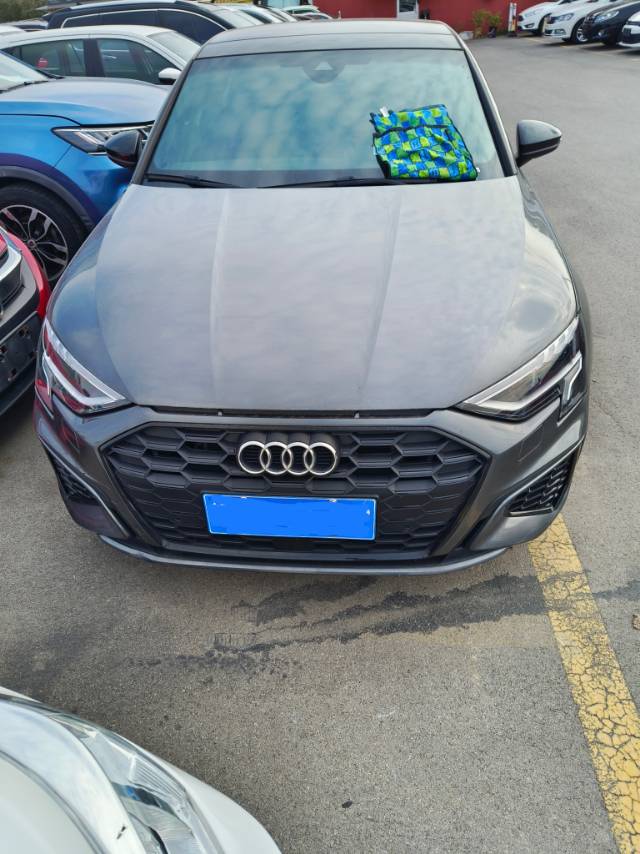 2022 #2 2022 immagine di auto #2