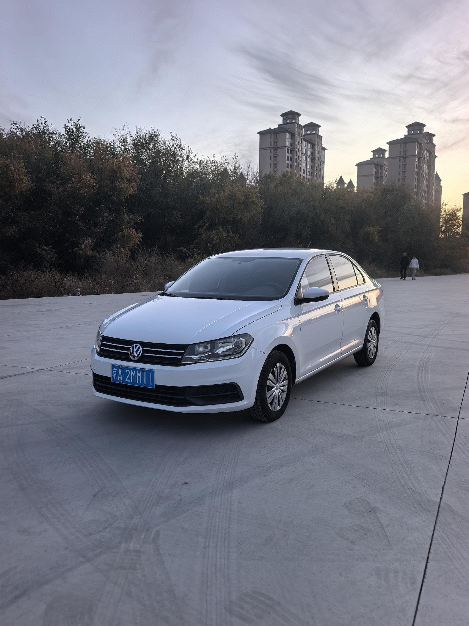 Volkswagen Santana 2020 car image 