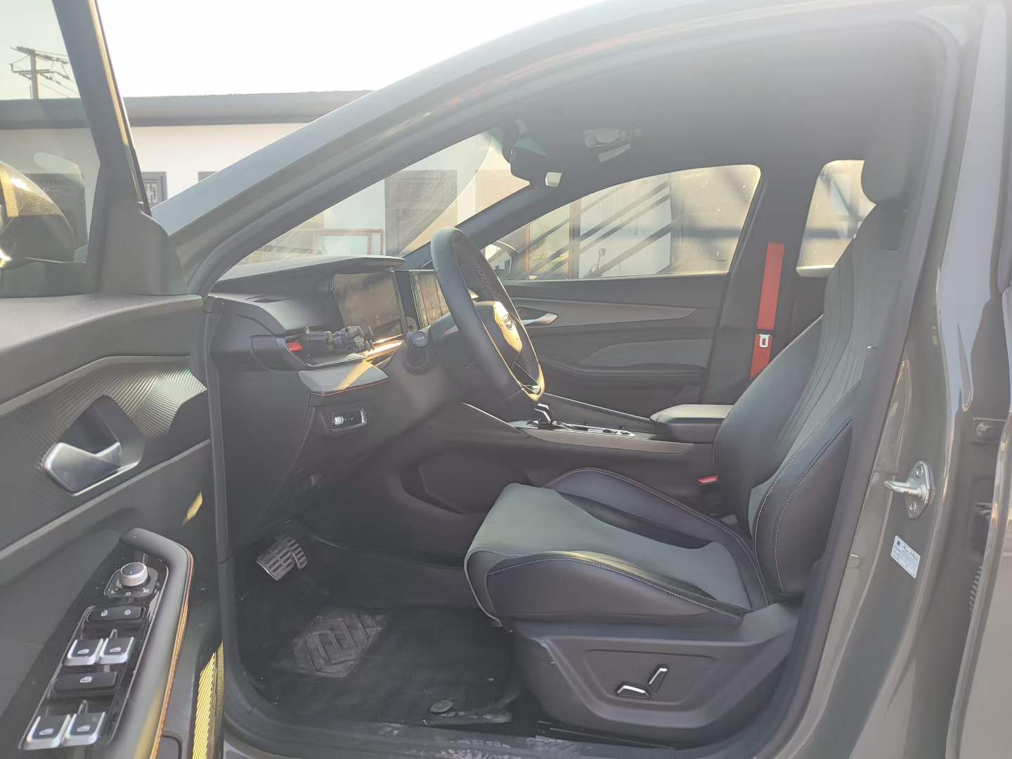 GEELY Binray 2022 #2 GEELY Binray 2022 صورة سيارة #2