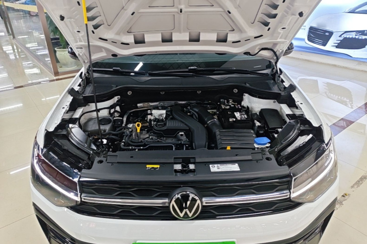 Volkswagen Tharu 2023 car image #20