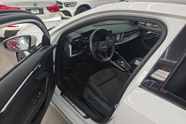 Audi A3 2021 car image #16