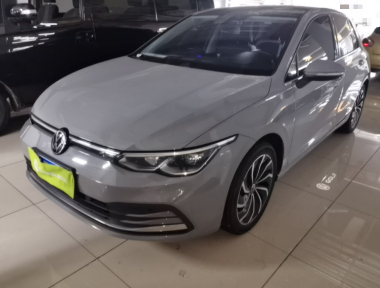 Volkswagen Golf 2024 imagem de carro 
