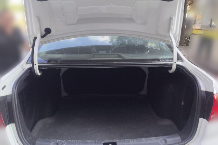 Volkswagen Lavida 2016 car image #17