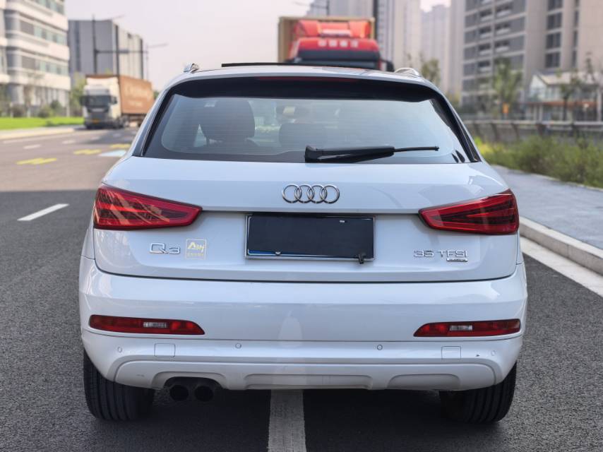 Audi Q3 2015 #6 Audi Q3 2015 car image #6