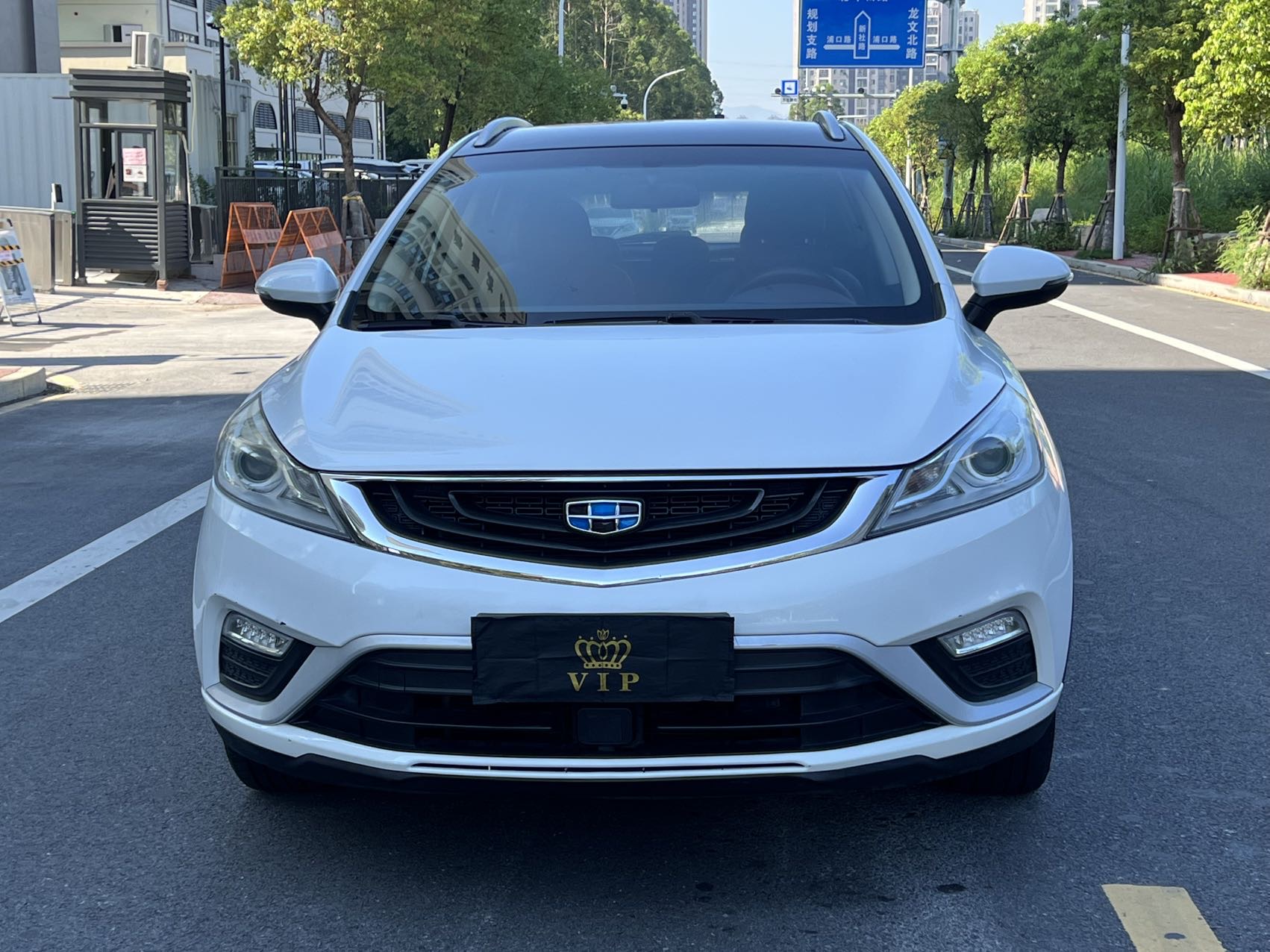 GEELY Emgrand GS 2016 car image #2