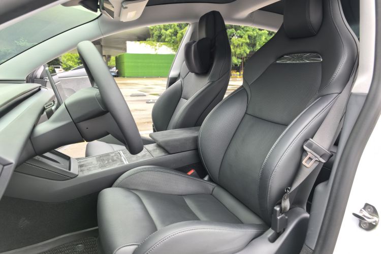 Tesla Model 3 2024 #8 Tesla Model 3 2024 car image #8