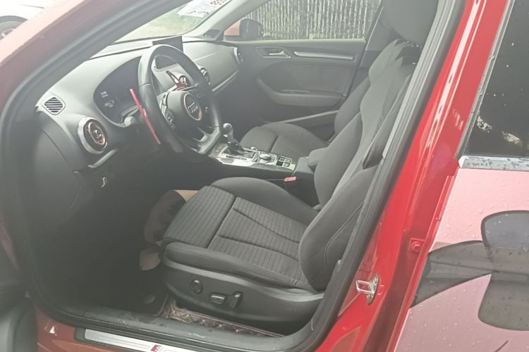 Audi A3 2018 image de voiture #19