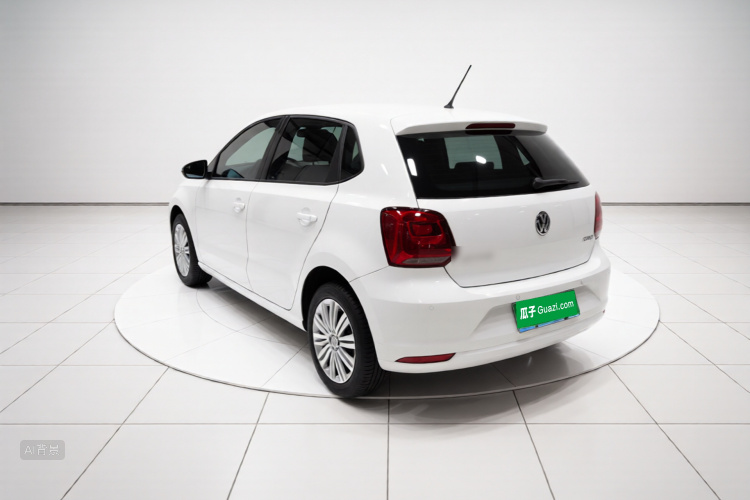 Volkswagen Polo 2016 car image #5