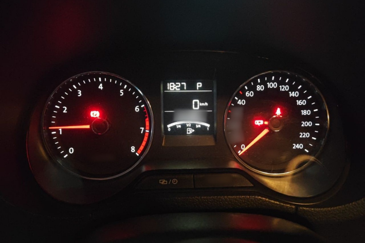 Volkswagen Polo 2016 #16 Volkswagen Polo 2016 car image #16