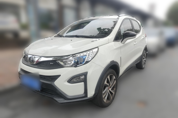 BYD Yuan 2016 #2 BYD Yuan 2016 car image #2