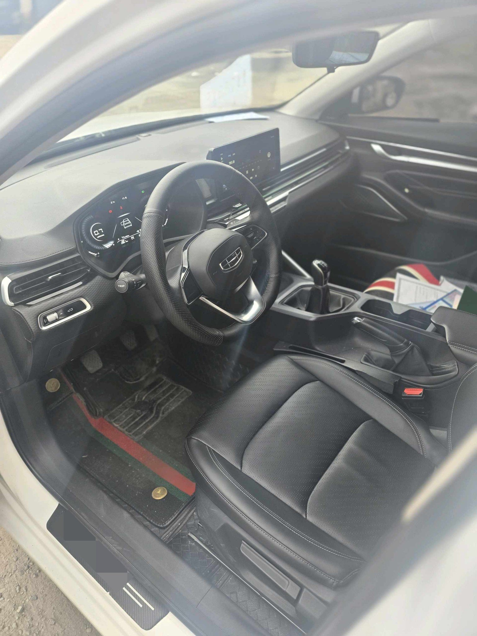 GEELY Emgrand 2022 #4 GEELY Emgrand 2022 image de voiture #4