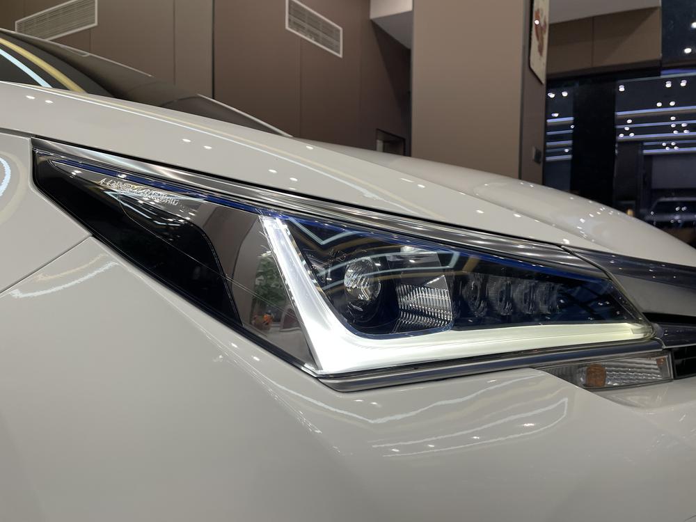 Toyota Corolla 2018 car image #8