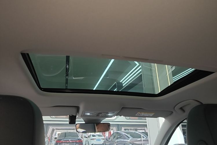 Volkswagen Lavida 2024 car image #18