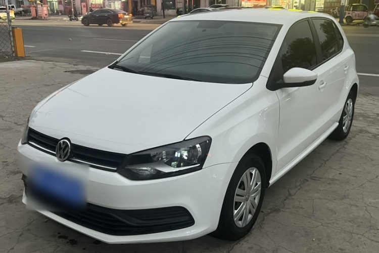 Volkswagen Polo 2017 car image #6