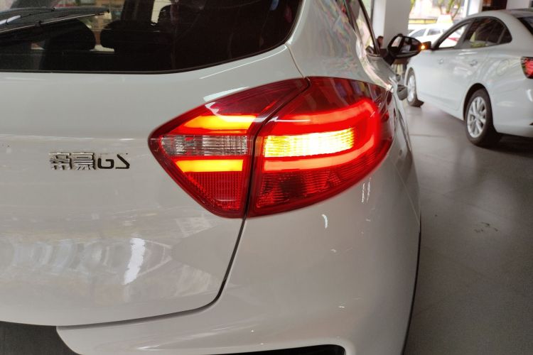 GEELY Emgrand GS 2019 #8 GEELY Emgrand GS 2019 car image #8