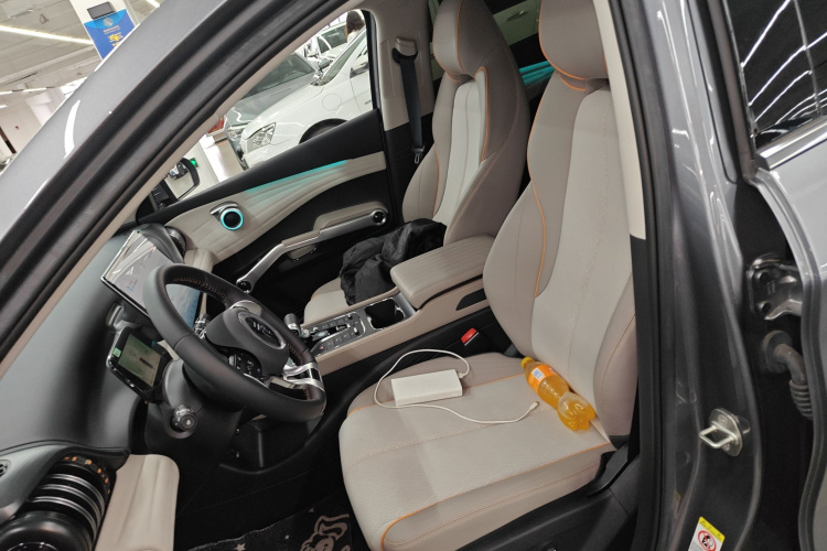 BYD Yuan Plus 2023 изображение автомобиля #30