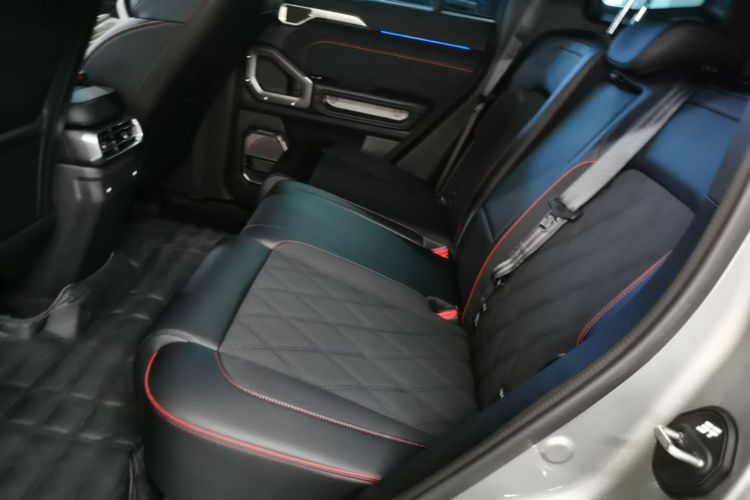 Jetour Traveller 2026 car image #17