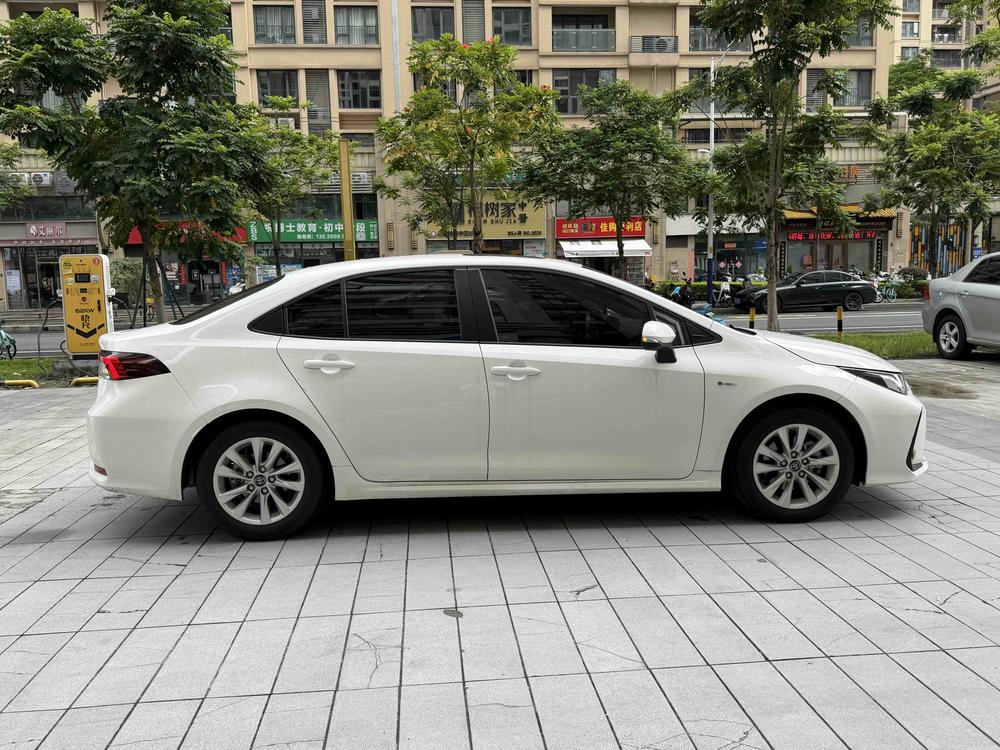 Toyota Corolla 2025 #8 Toyota Corolla 2025 car image #8