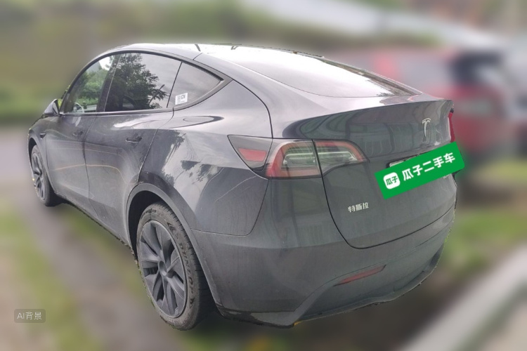 Tesla Model Y 2024 car image #5