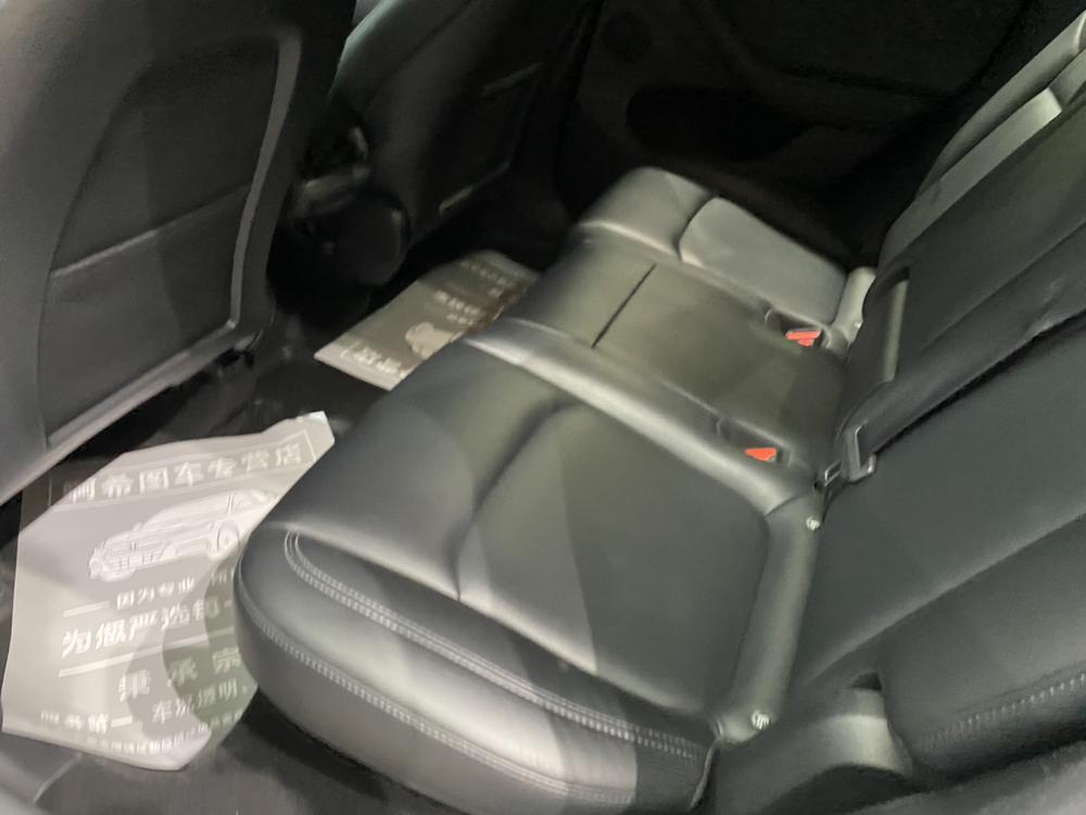 Tesla Model Y 2023 #26 Tesla Model Y 2023 car image #26