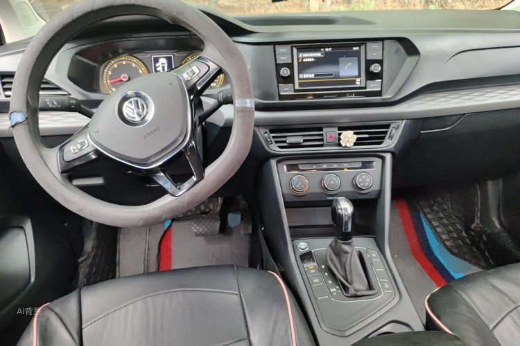 Volkswagen Tharu 2019 imagen de coche #11