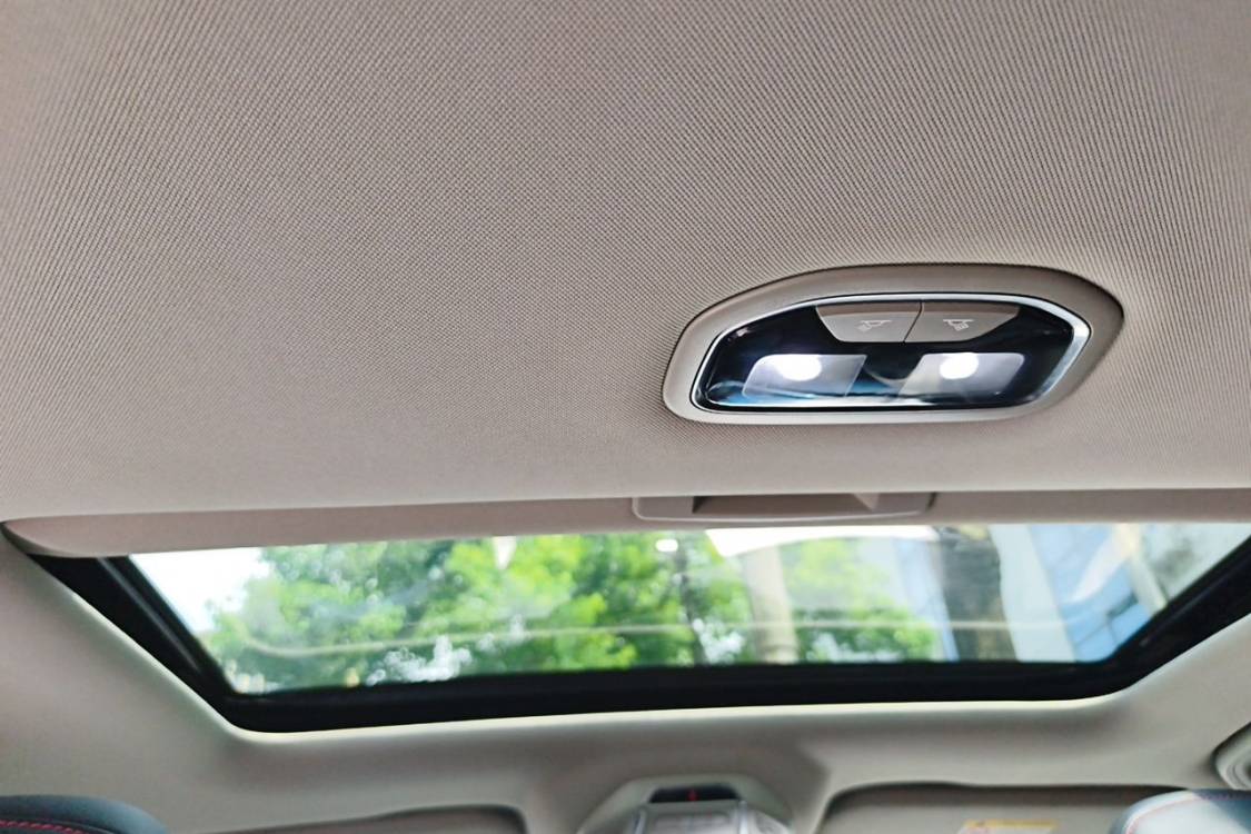 GEELY Binray 2019 car image #22