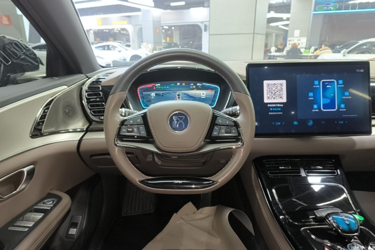 BYD Han 2022 car image #15