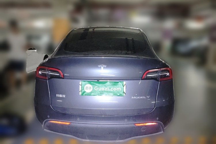 Tesla Model Y 2022 #6 Tesla Model Y 2022 car image #6