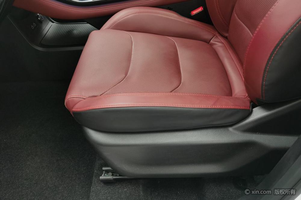 Jetour X70 PLUS 2021 car image #19