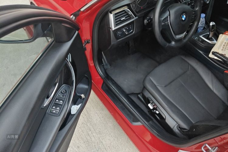 BMW 3 Series 2017 car image #18