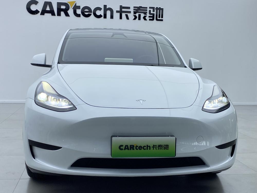 Tesla Model Y 2024 car image #8