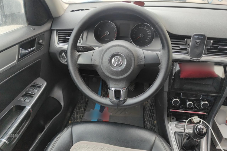 Volkswagen Bora 2016 #12 Volkswagen Bora 2016 car image #12