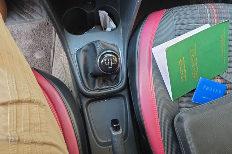 Volkswagen Polo 2019 #16 Volkswagen Polo 2019 car image #16