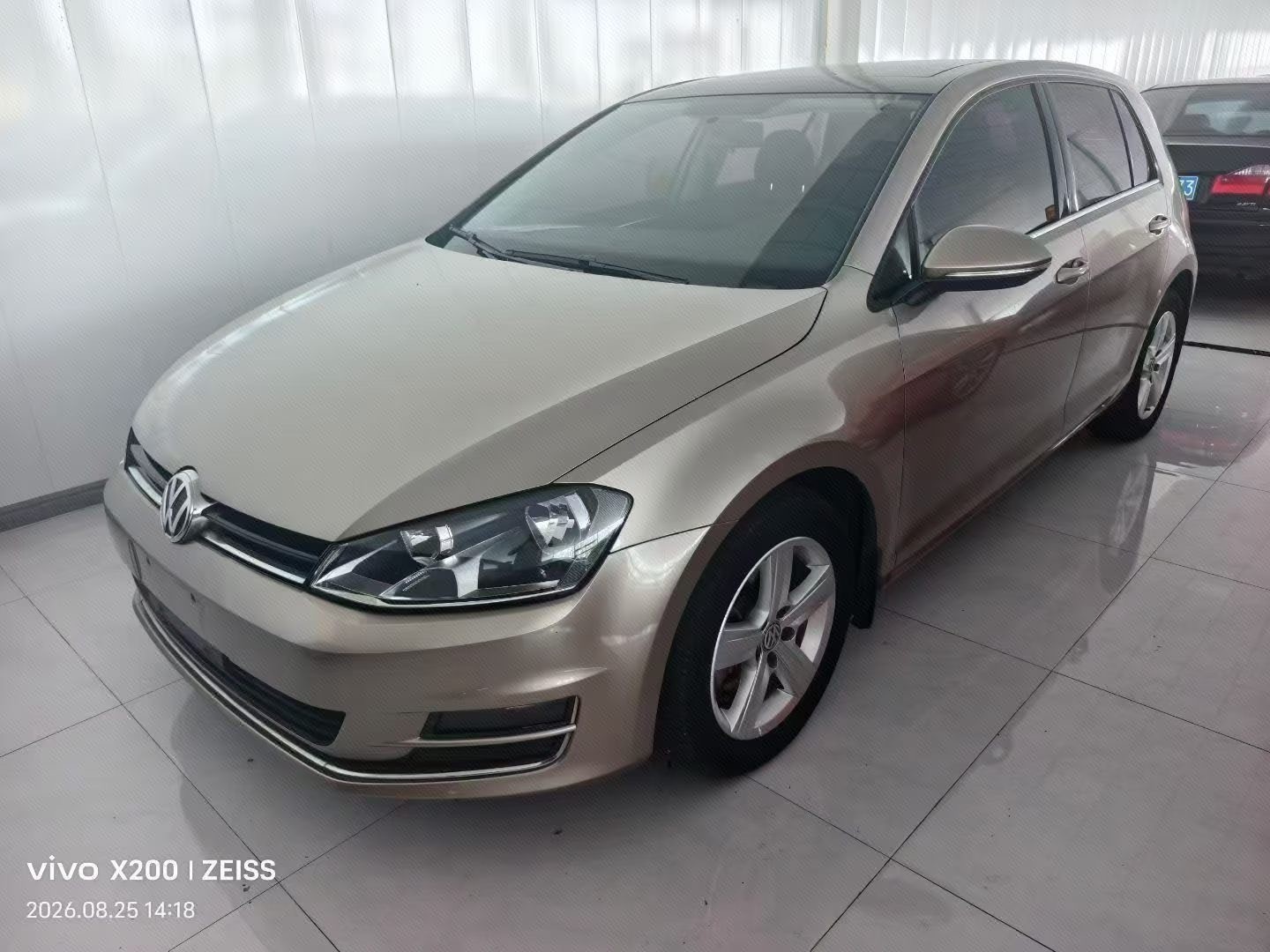 2016 2016 car image