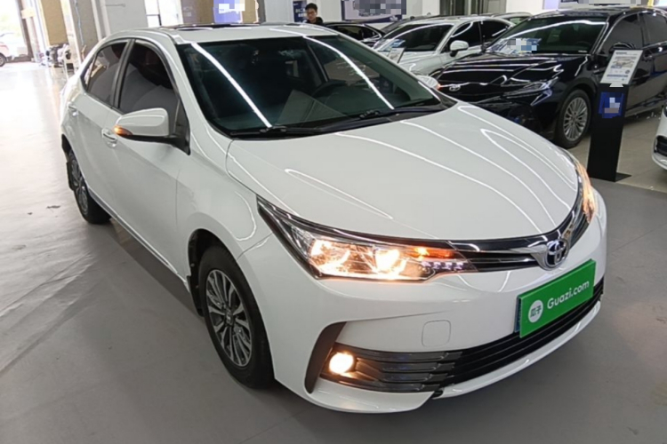 Toyota Corolla 2017 #4 Toyota Corolla 2017 car image #4