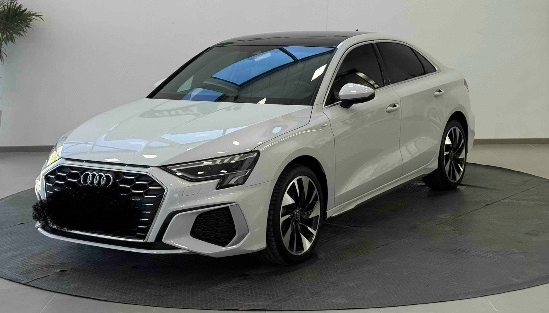 2022 2022 car image
