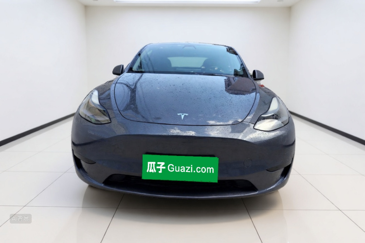 Tesla Model Y 2022 #3 Tesla Model Y 2022 car image #3
